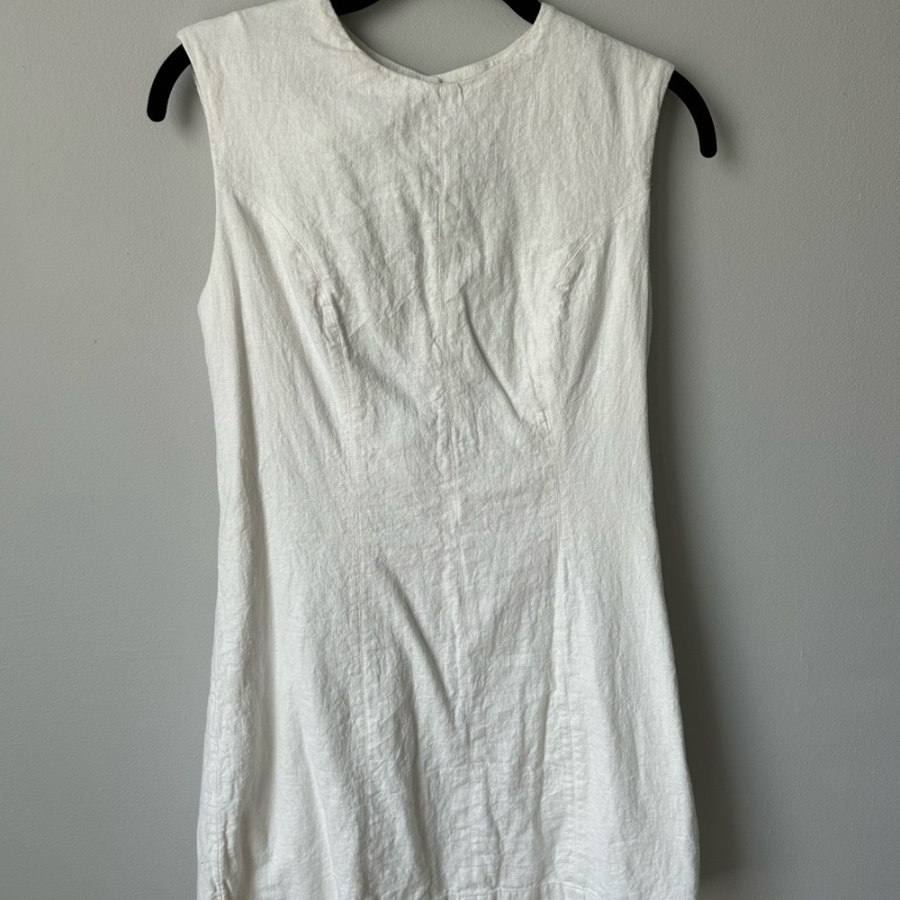 Abercrombie White Sleeveless Dress